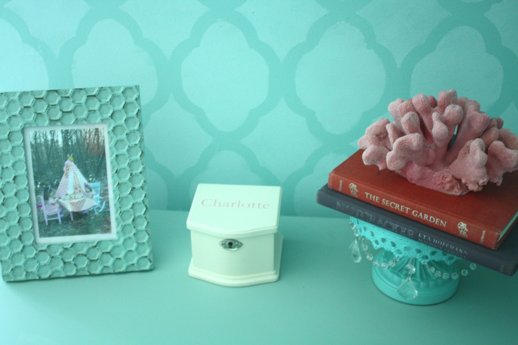 Coral and Robin's Egg Blue Big Girl Room || Sarah Sofia Productions