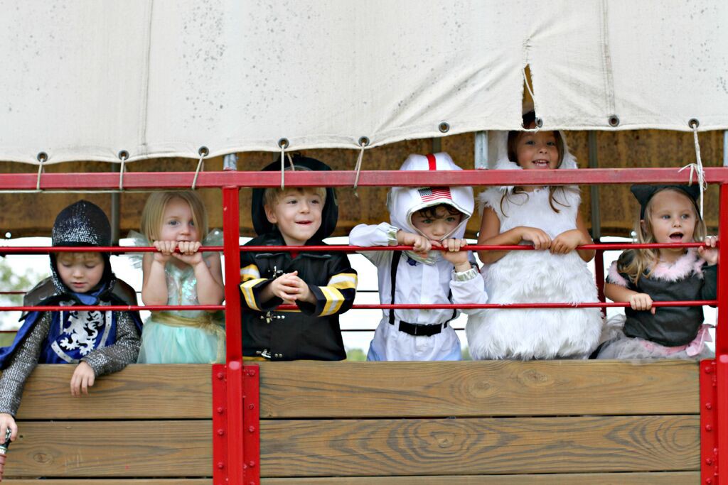 Halloween Costume Hayride Party | Sarah Sofia Productions