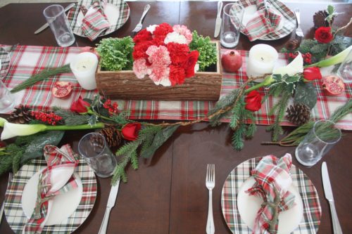 Holiday Progressive Dinner Party: Entertaining Tips + Tablescape